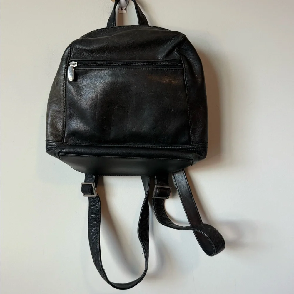 Rolfs Black Leather vintage unisex Backpack